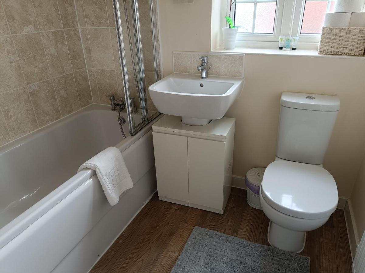 3 Bedroom Townhouse Near Bicester Village Luaran gambar